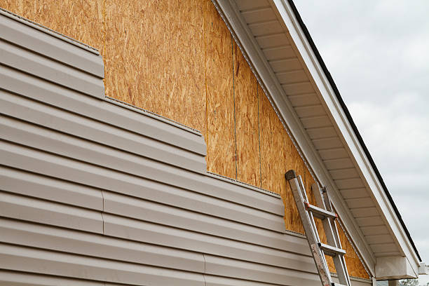24/7 Emergency Fiber Cement Siding experts in Clymer, PA